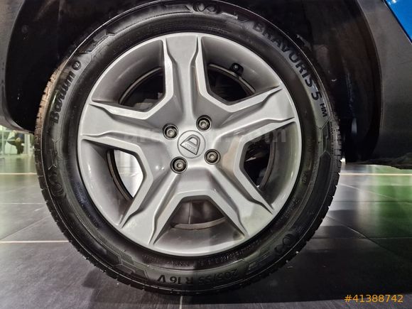Mais İzmir 2017 Sandero 1.5 DCI Stepway Easy-R