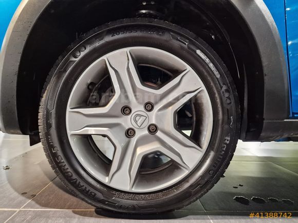 Mais İzmir 2017 Sandero 1.5 DCI Stepway Easy-R