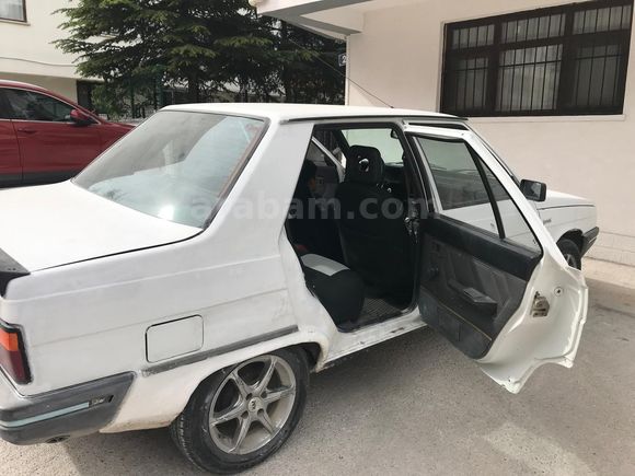 Sahibinden Renault R 9 1.4 Spring 1994 Model İstanbul