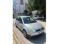 2004 Model Ford Fiesta Otomatik