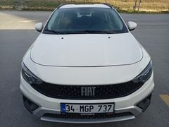 İLK SAHİBİNDEN ORJİNAL GARANTİLİ 2024 EGEA CROSS 33.000KM