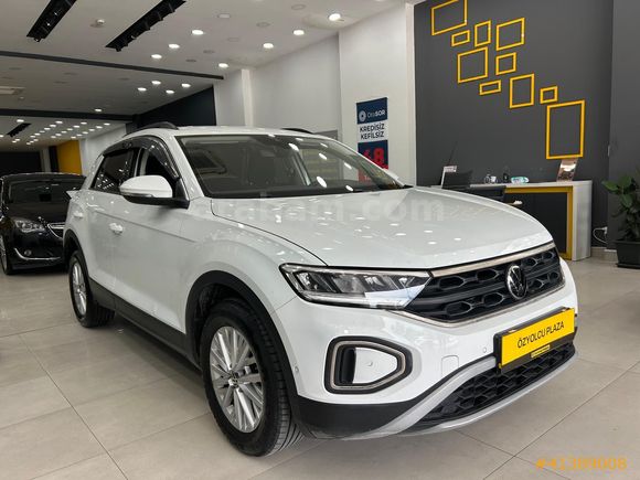 2023 MODEL VW T-Roc 1.5 TSI LİFE BENZİN OTOMATİK HATASIZ
