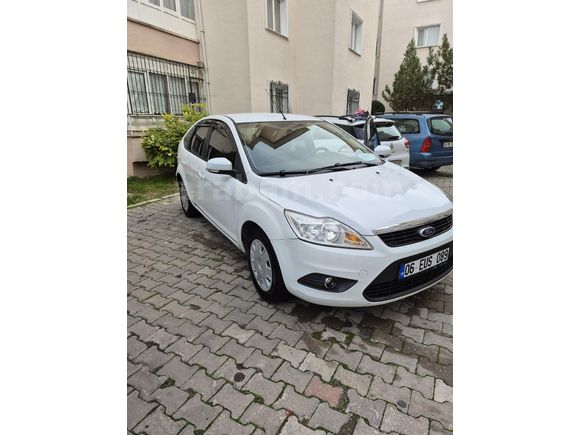Sahibinden BAKIMLI Ford Focus 1.6 Comfort 2011 Model