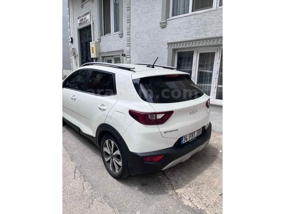 Sahibinden Kia Stonic 1.4 MPI Elegance 2022 Model 