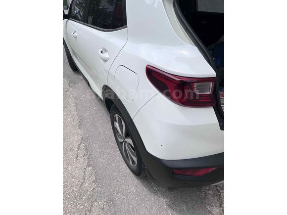 Sahibinden Kia Stonic 1.4 MPI Elegance 2022 Model 