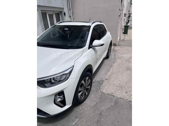 Sahibinden Kia Stonic 1.4 MPI Elegance 2022 Model 