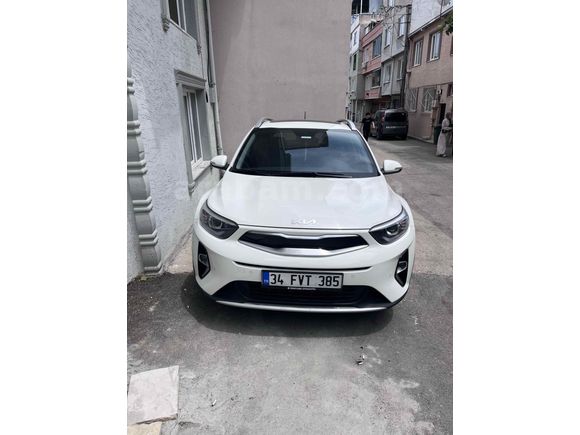 Sahibinden Kia Stonic 1.4 MPI Elegance 2022 Model 