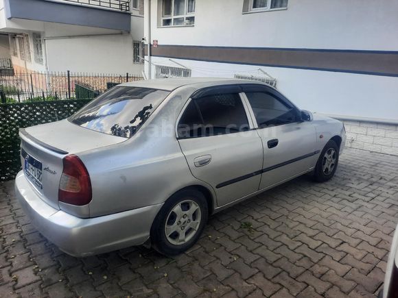 Sahibinden Hyundai Accent 1.3 LX 2003 Model
