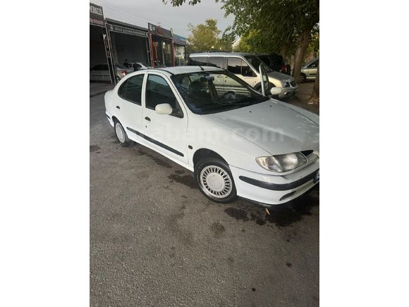 Sahibinden Renault Megane 1.6 RTE 1999 Model