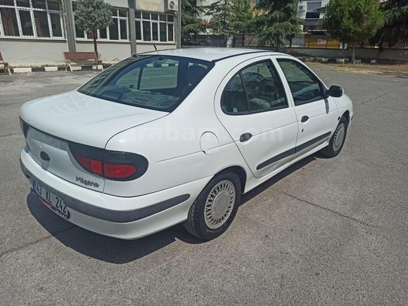 Sahibinden Renault Megane 1.6 RTE 1999 Model