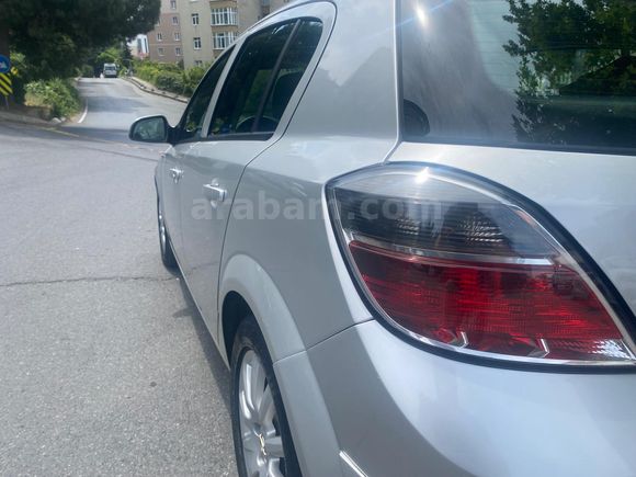 İlk Sahibinden Opel Astra 1.3 CDTI Elegance 2010 Model
