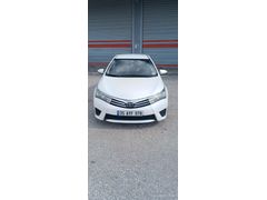 Sahibinden Toyota Corolla 1.33 Life 2014 Model  130.000 km Beyaz