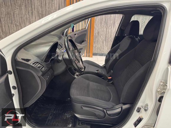 POLAT TAN 2014 HYUNDAİ ACCENT 1.6 CRDI 400 BİN 12 AY %0 FAİZ İMK