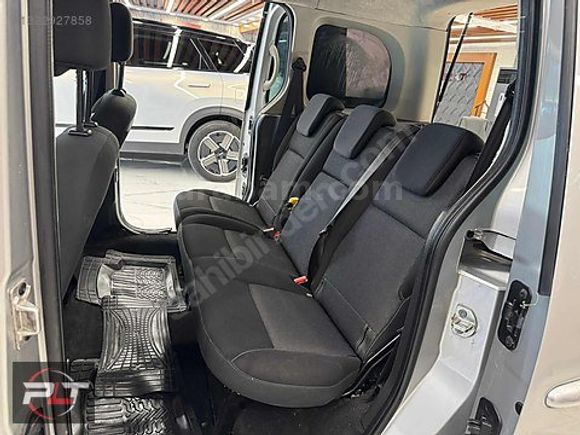 POLAT'TAN 2016 RENAULT KANGO 1.5 EXTREME 400 BİN 12 AY % 0 FAİZ
