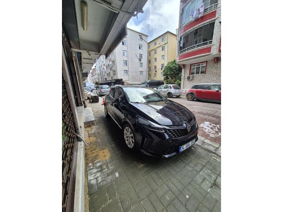 Sahibinden Renault Clio 1.0 TCe Evolution 2024 Model
