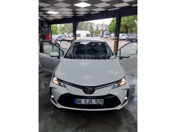 Sahibinden Toyota Corolla 1.5 Dream 2021 Model