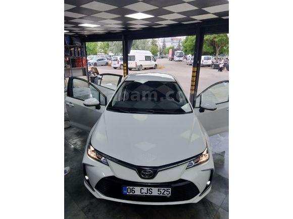 Sahibinden Toyota Corolla 1.5 Dream 2021 Model