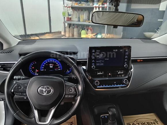 Sahibinden Toyota Corolla 1.5 Dream 2021 Model