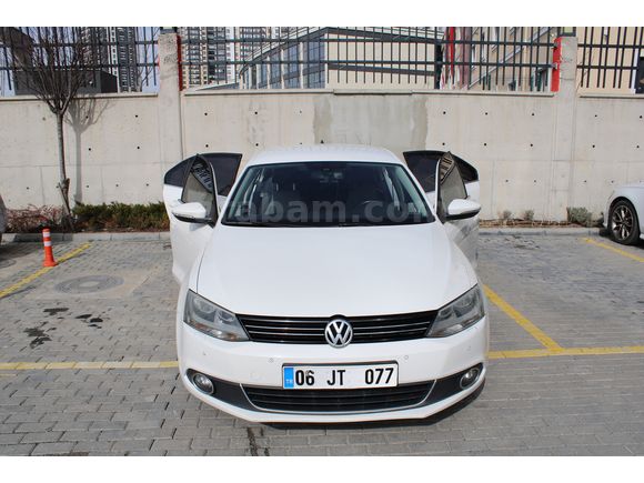 Sahibinden Volkswagen Jetta 1.6 TDi Comfortline 2012 Model