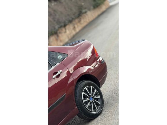 Sahibinden Ford Focus 1.6 Comfort 2004 Model 