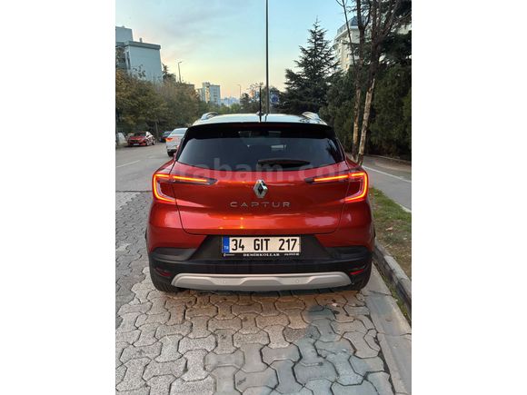 Sahibinden Renault Captur 1.3 TCe Touch Plus 2022 Model 