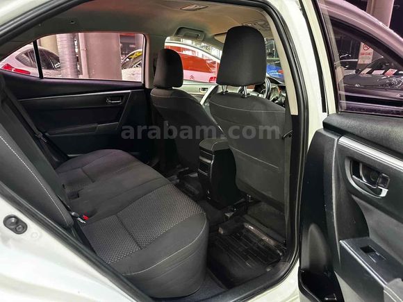 POLAT'TAN 2013 MODEL TOYOTA COROLLA 1.6 ACTİVE SENET VE KREDİ