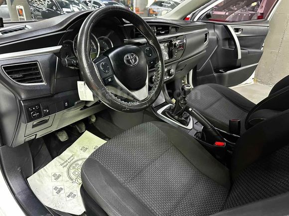 POLAT'TAN 2013 MODEL TOYOTA COROLLA 1.6 ACTİVE SENET VE KREDİ