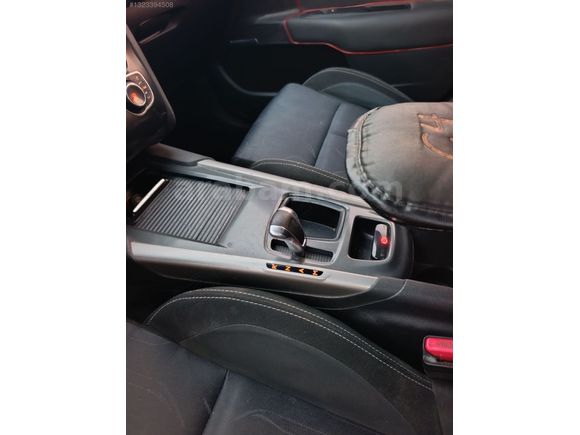 Aracımız 2012 Citroen C4 otomatik vites 1.6 confort plus paketi