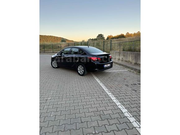 Sahibinden Opel Astra 1.6 Edition plus 2017 Model Sakarya 52.000 km Siyah