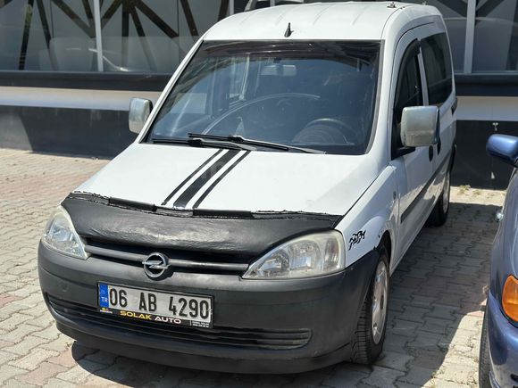 Galeriden Opel Combo 1.7 DTI Comfort 2003 Model Osmaniye