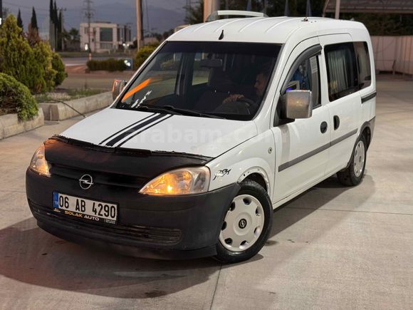 Galeriden Opel Combo 1.7 DTI Comfort 2003 Model Osmaniye