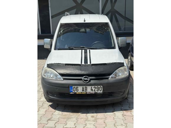 Galeriden Opel Combo 1.7 DTI Comfort 2003 Model Osmaniye