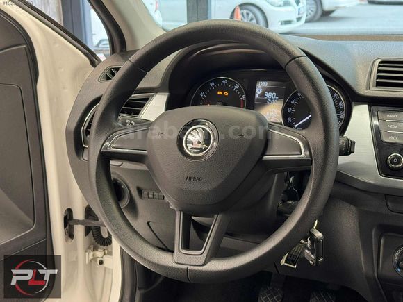 POLATTAN 2017 MODEL FABİA 1.0 AMBİTİON 15 DK KREDİ İMKANI İLE
