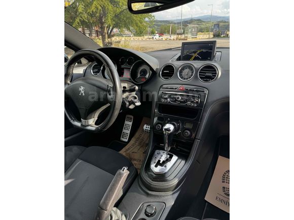 Sahibinden Peugeot RCZ 1.6 THP Evolution 2014 Model  137.000 km Kırmızı