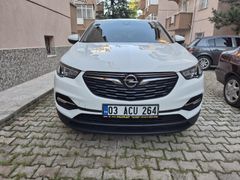 Sahibinden Opel Grandland X 1.2 EcoTEC Essentia 2021 Model  41.000 km Beyaz