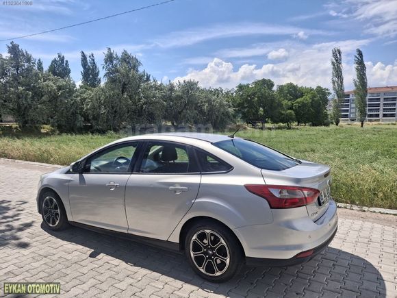 FORD FOCUS 1.6 Tİ-VCT TREND POWRRSHİFT -125 HP