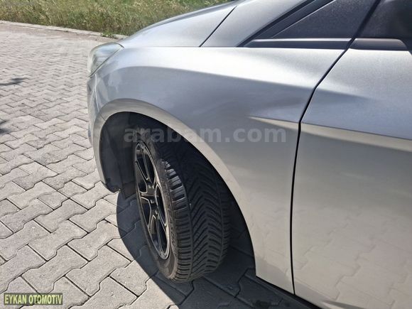 FORD FOCUS 1.6 Tİ-VCT TREND POWRRSHİFT -125 HP