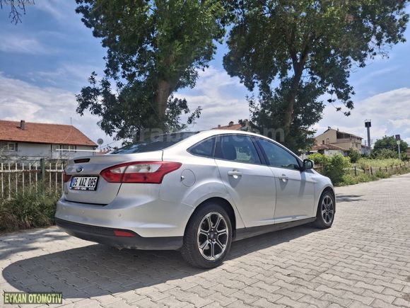 FORD FOCUS 1.6 Tİ-VCT TREND POWRRSHİFT -125 HP