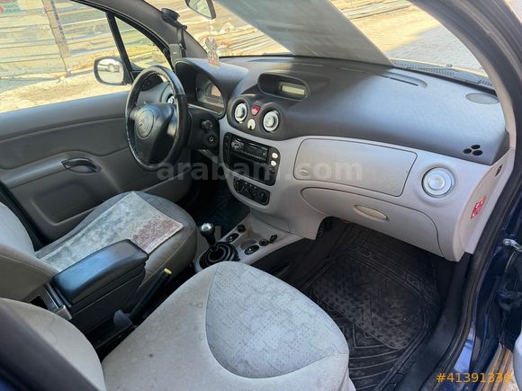 ALAN OTOMOTİV DEN 2004 MODEL CİTROEN C3 1.4 HDI DİZEL