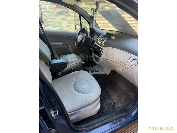 ALAN OTOMOTİV DEN 2004 MODEL CİTROEN C3 1.4 HDI DİZEL