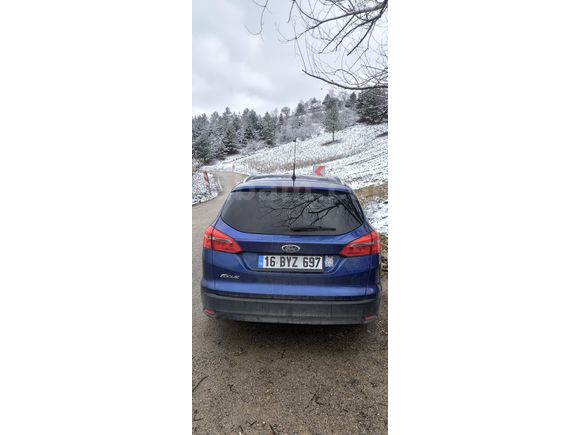 Acil Satılık Sahibinden Ford Focus  1.6 dizel titanyum )