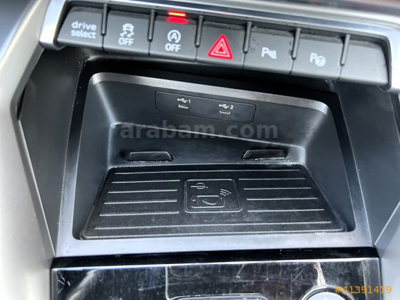 TAMAMI KREDİ KARTINA TAKSİT/2023/AUDİ/A3 SEDAN/35TFSİ/CAM TAVAN