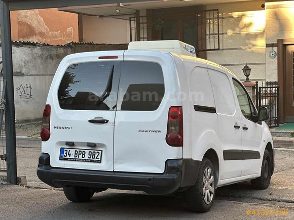 2017 MODEL PEUGEOT PARTNER 217 BİNDE KLİMALI UZUN ŞASE 2+1