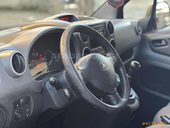 2017 MODEL PEUGEOT PARTNER 217 BİNDE KLİMALI UZUN ŞASE 2+1