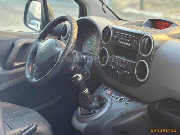 2017 MODEL PEUGEOT PARTNER 217 BİNDE KLİMALI UZUN ŞASE 2+1