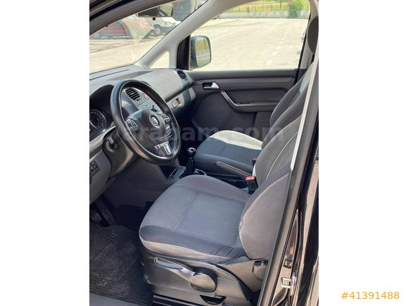 GALERİON'DAN 2011 CADDY 1.6 TRENDLİNE 1 DEĞİŞENLİ