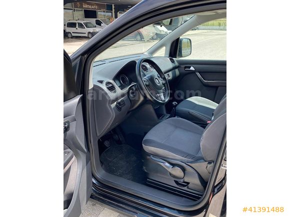 GALERİON'DAN 2011 CADDY 1.6 TRENDLİNE 1 DEĞİŞENLİ