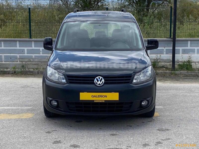Galeriden Volkswagen Caddy 1.6 TDI Trendline 2011 Model Denizli 250.000 km Siyah