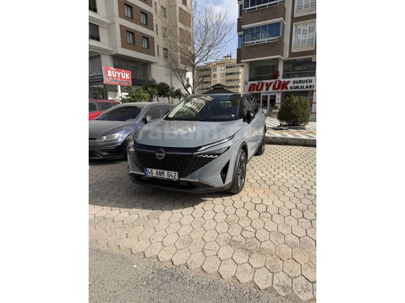 Sahibinden Nissan Qashqai 1.3 DIG-T Sky Pack 2025 Model 2026 yılı çıkışlı
