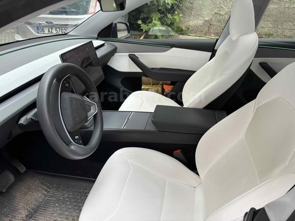 Sahibinden Tesla Model Y Standart Range 2025 Model 